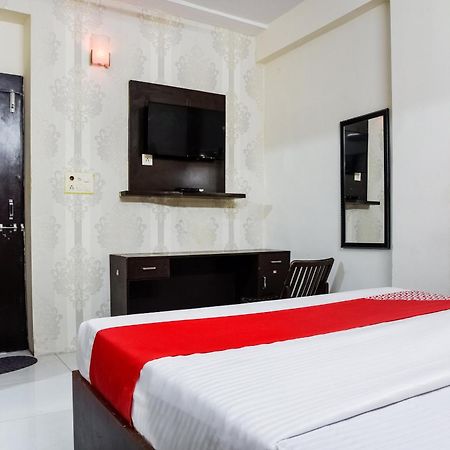 Hotel O Radhika Palace โบปาล ภายนอก รูปภาพ