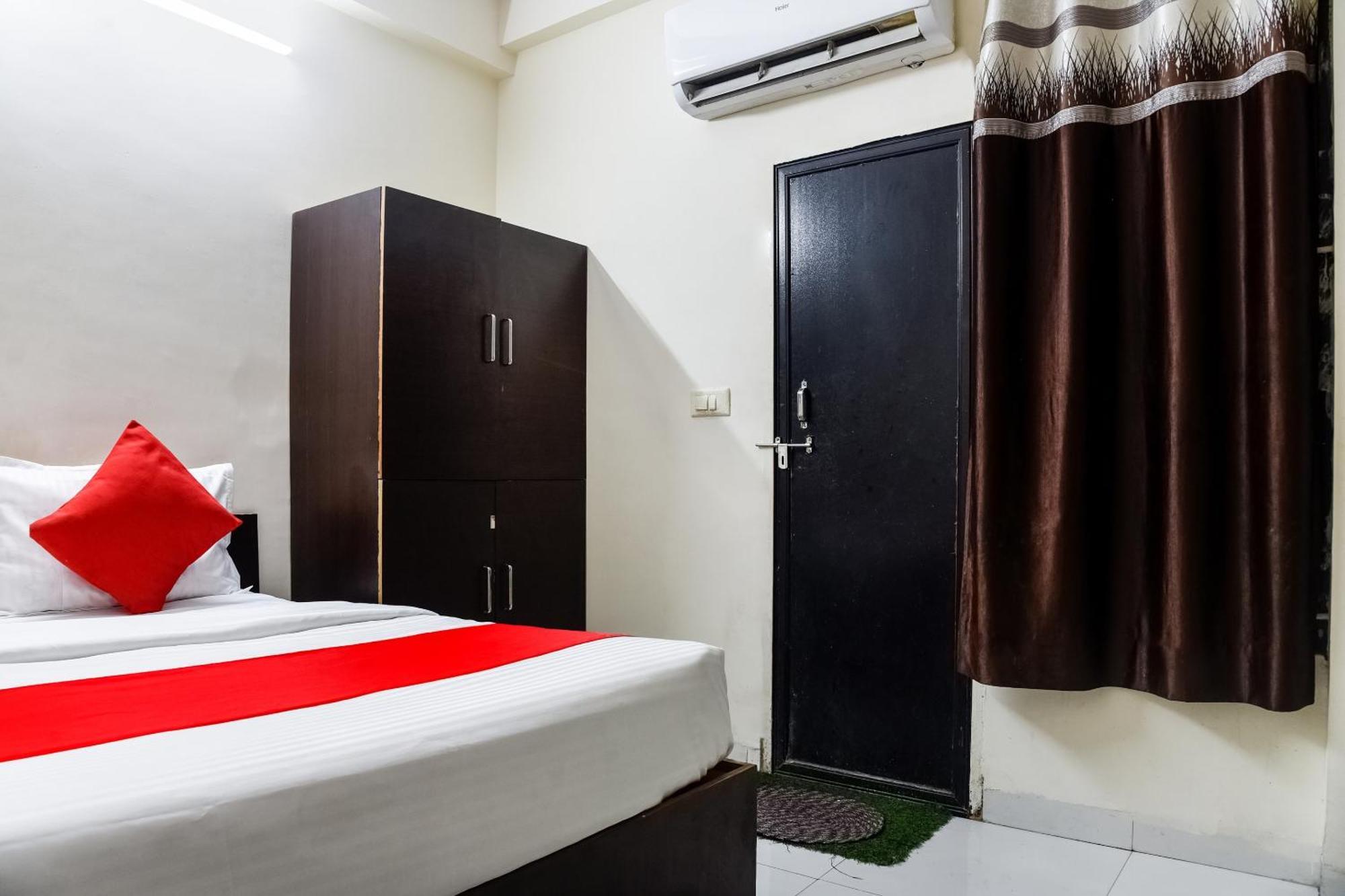 Hotel O Radhika Palace โบปาล ภายนอก รูปภาพ